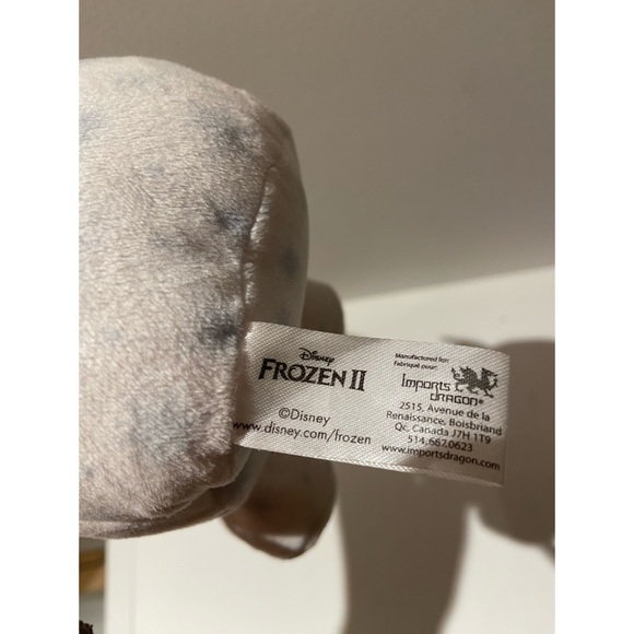 Olaf frozen 2 snowflake disney plush stuffed animal - Picture 3 of 3